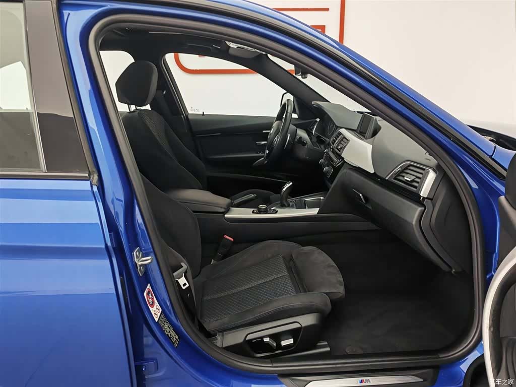 BMW 3 Series, 2017 23
