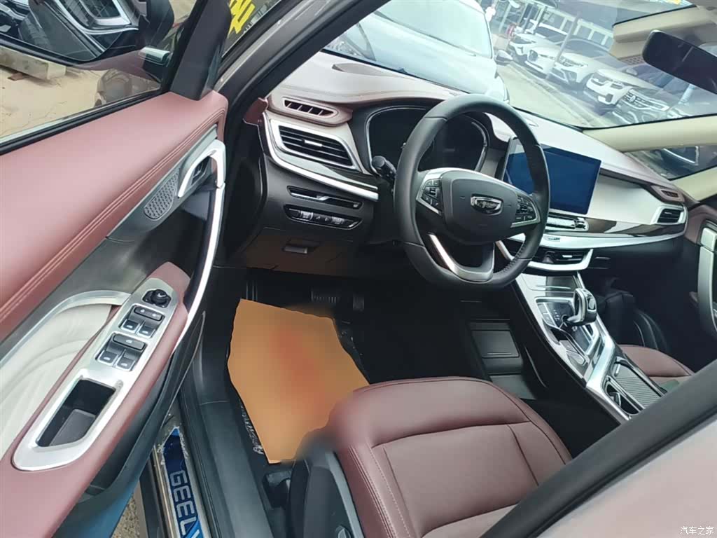 Geely Jiaji, 2022 16