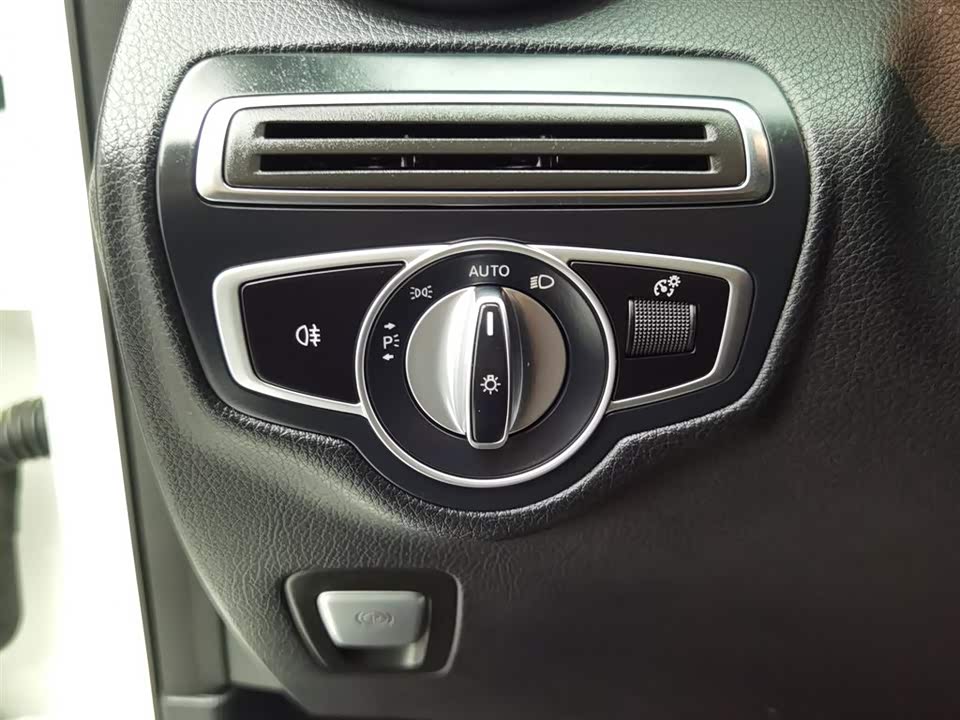 Mercedes-Benz GLC Mercedes-Benz GLC