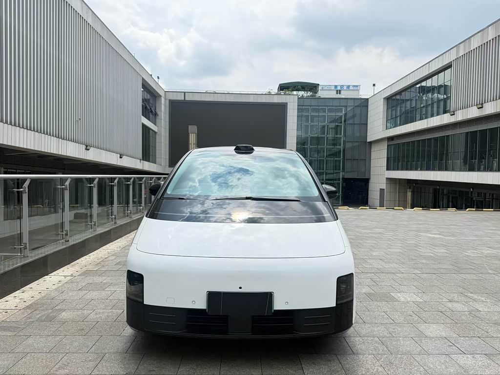 Li Auto MEGA