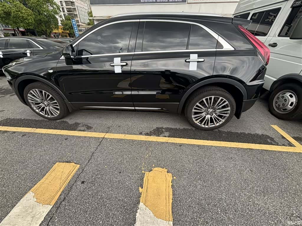 Cadillac XT4, 2025 7