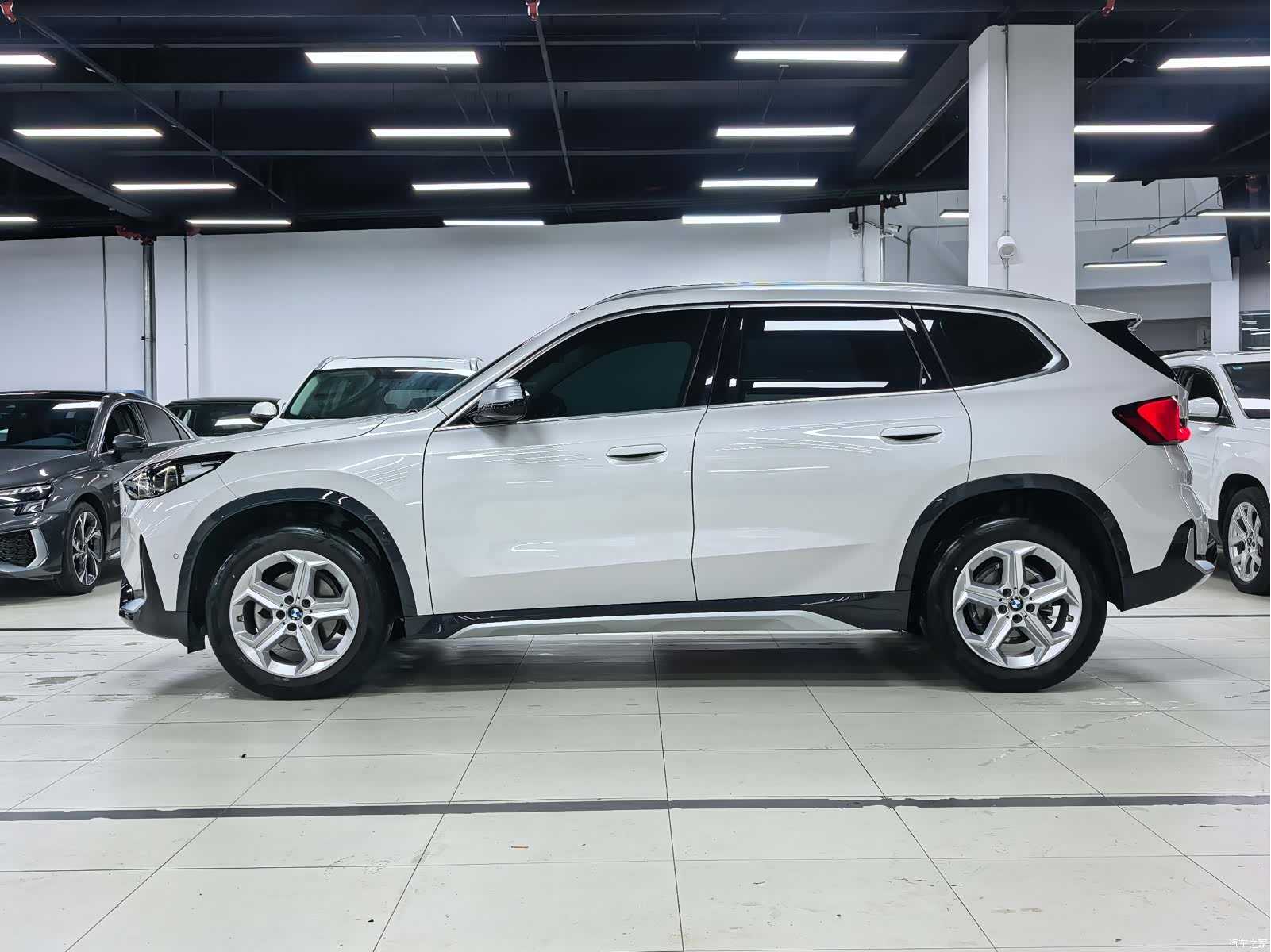 BMW X1, 2023 6