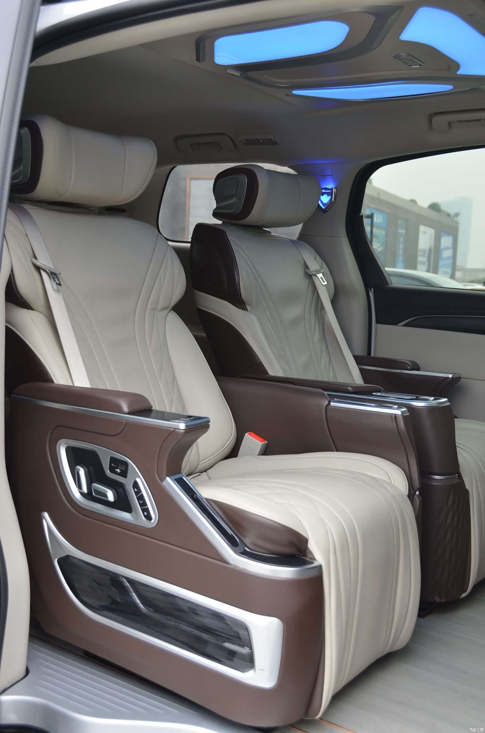 Buick GL8, 2022 15
