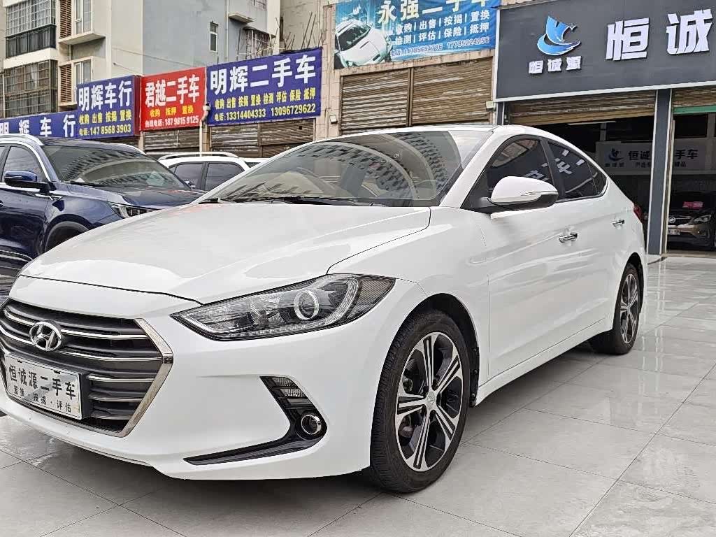 Hyundai Elantra