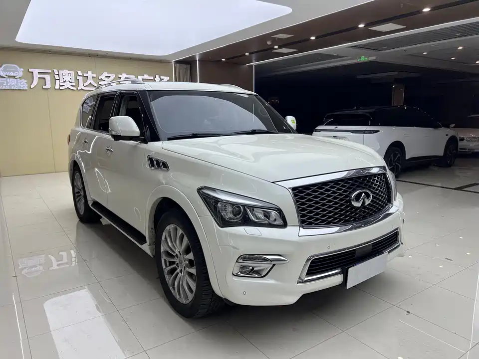 Infiniti QX80
