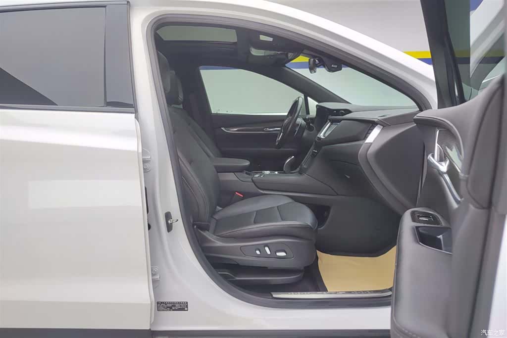 Cadillac XT5, 2022 7