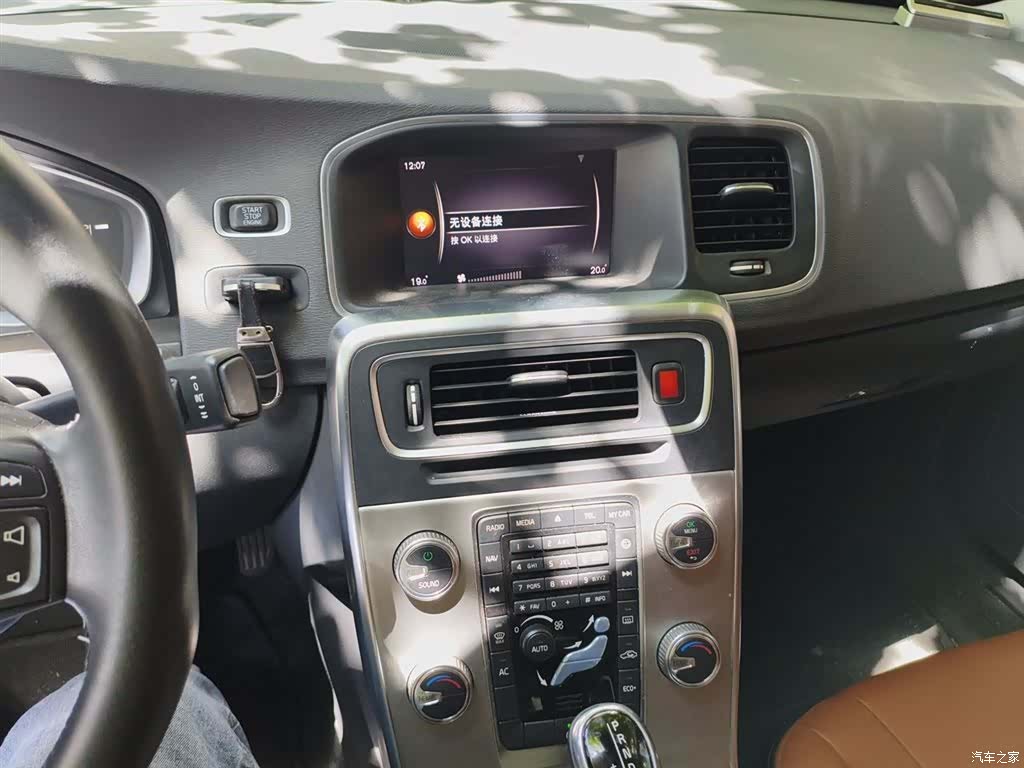 Volvo S60, 2018 все фото