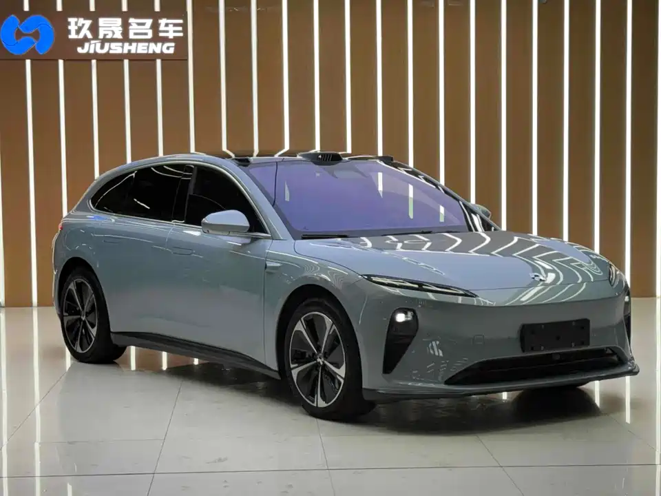 NIO ET5T