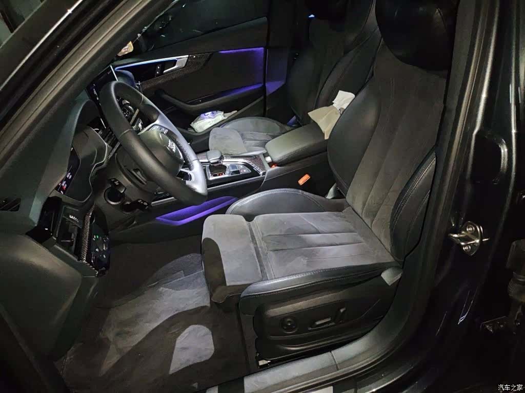 Audi A4L, 2023 8