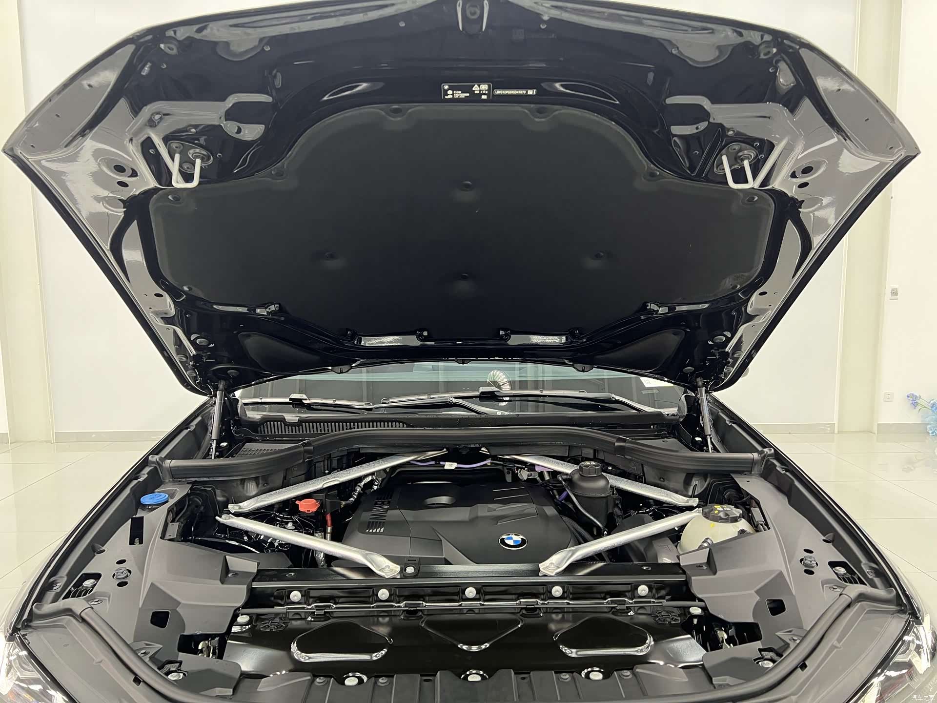 BMW X5, 2024 26