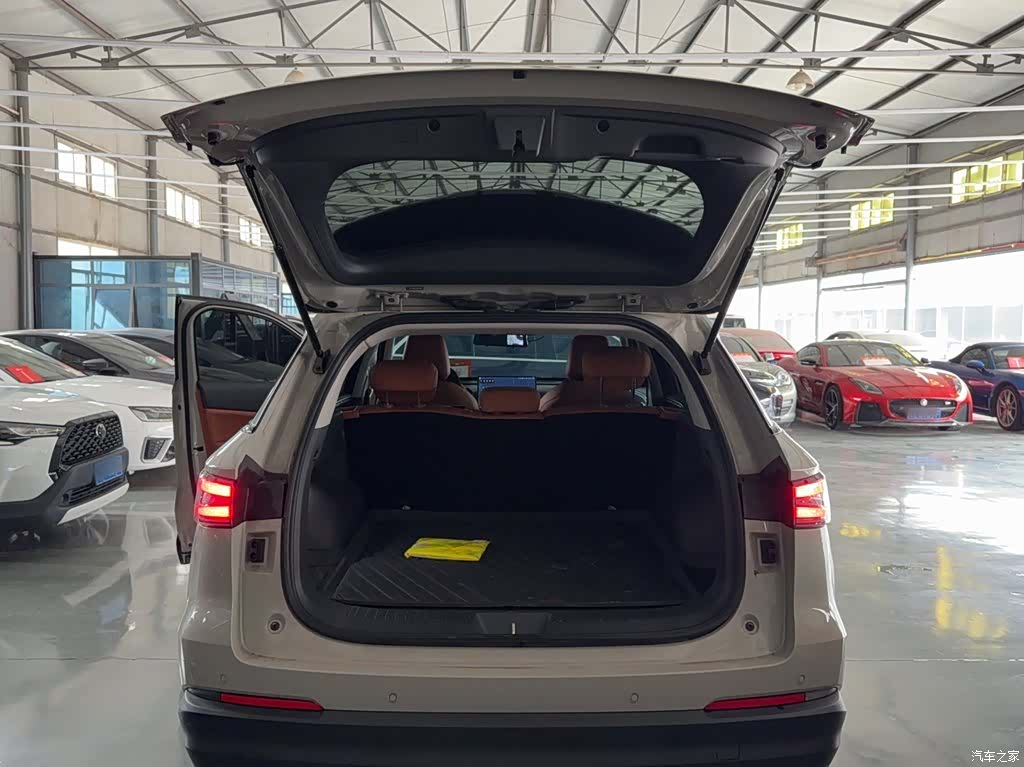 Haval Hi4, 2025 12