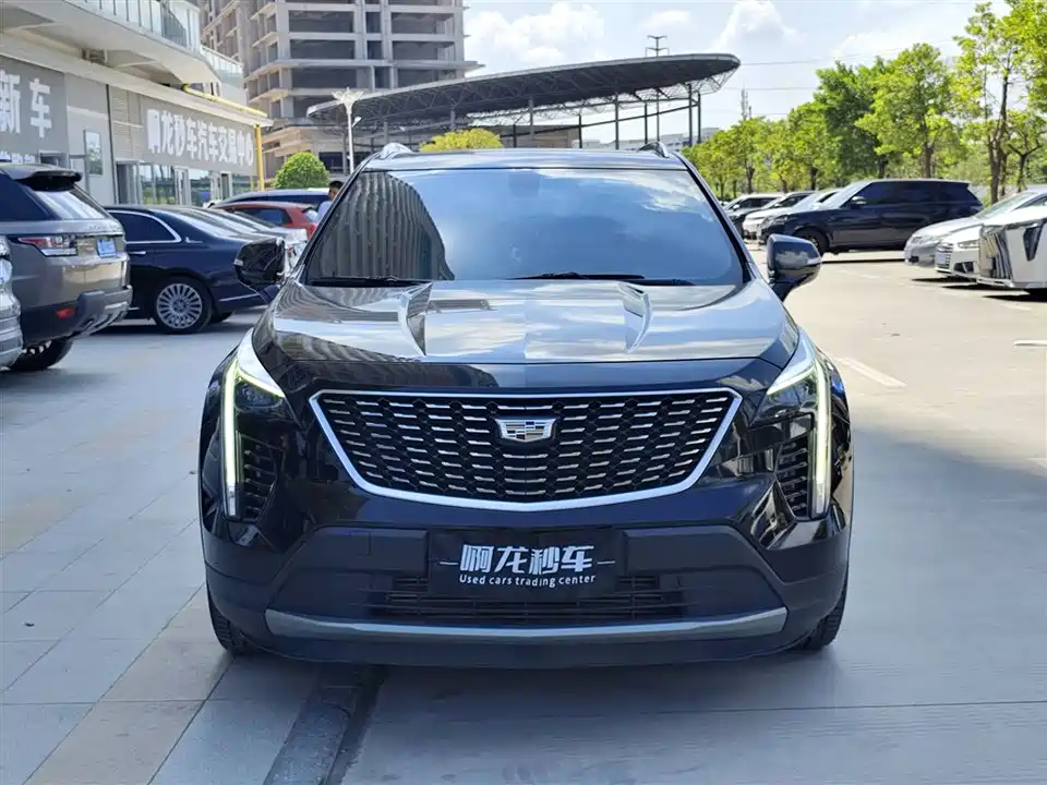 Cadillac XT4