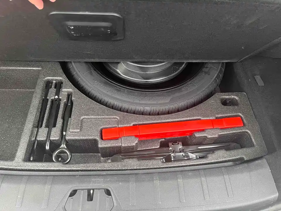 Geely Tugella (рест)