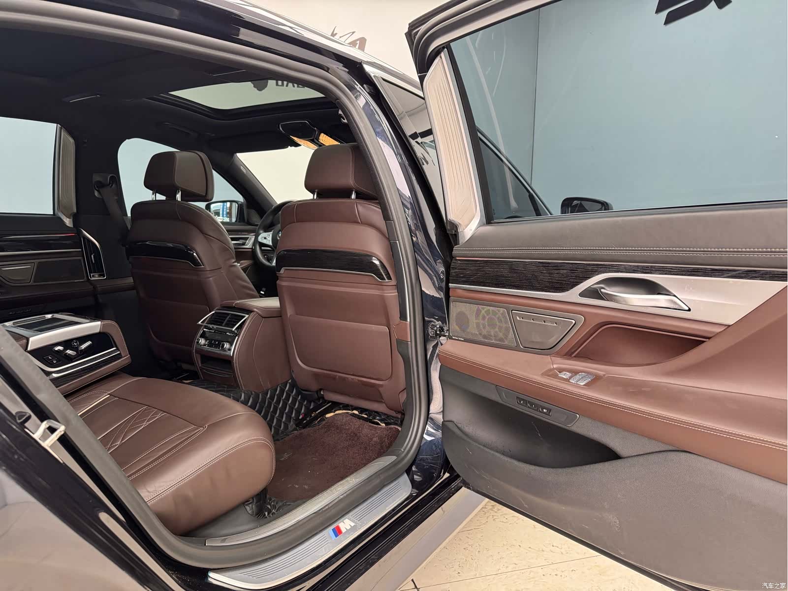 BMW 7 Series, 2019 11