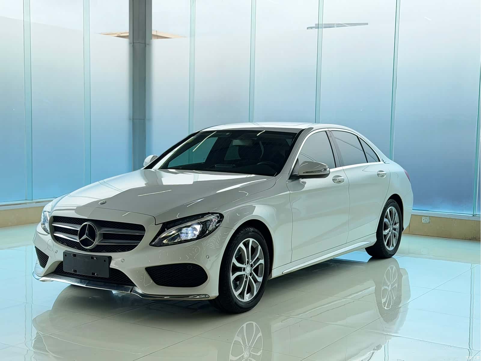 Mercedes-Benz C-Class, 2017 1