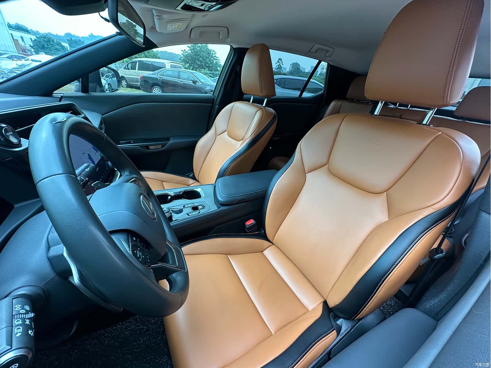 Lexus RZ, 2023 9