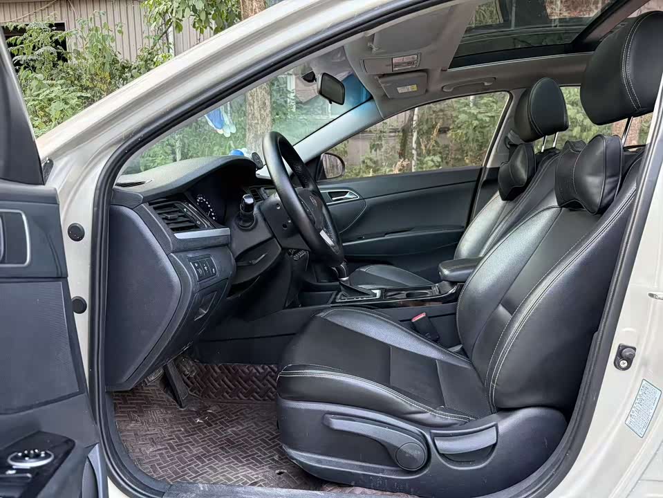 Hyundai Name picture