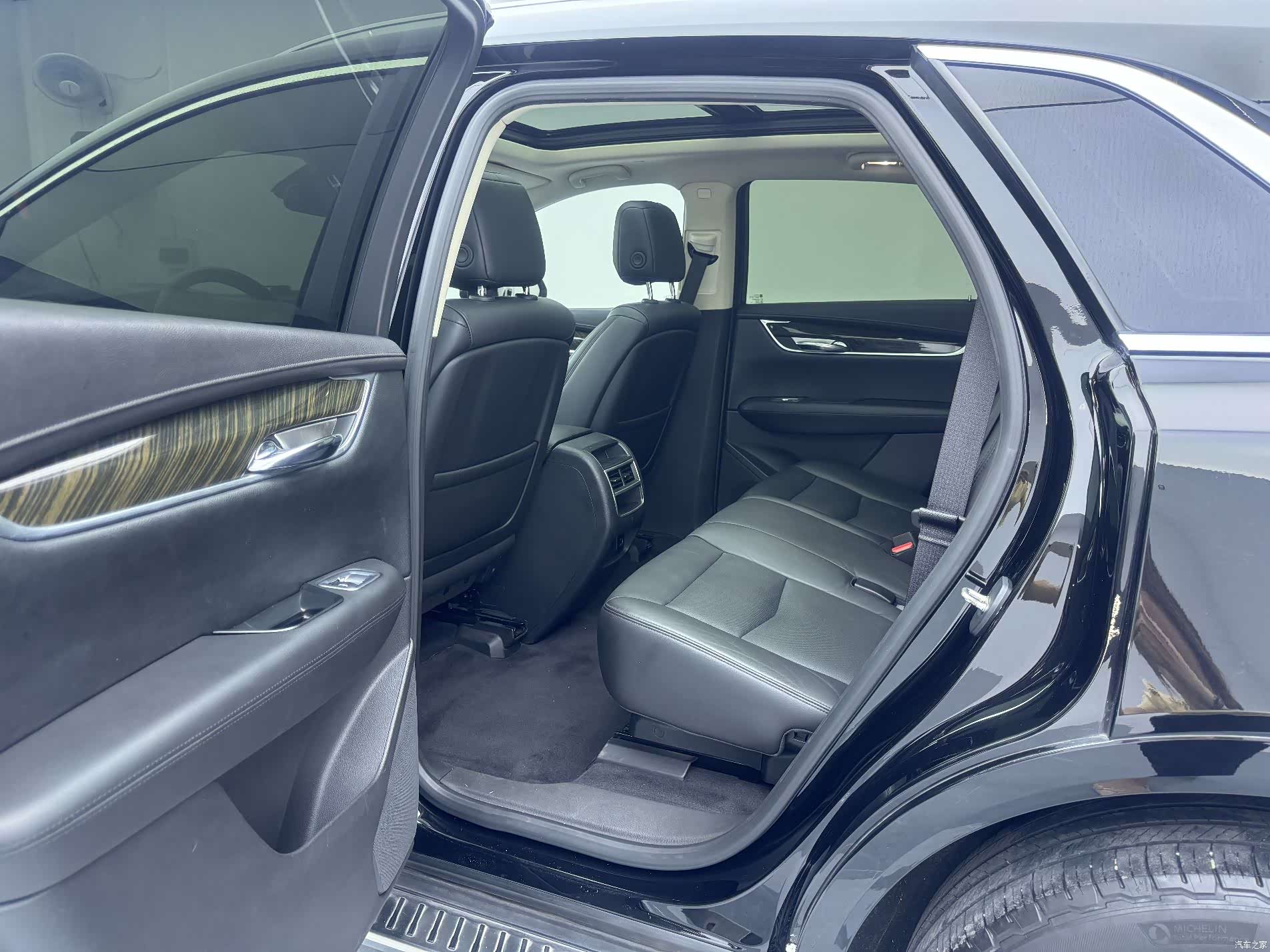 Cadillac XT5, 2016 6