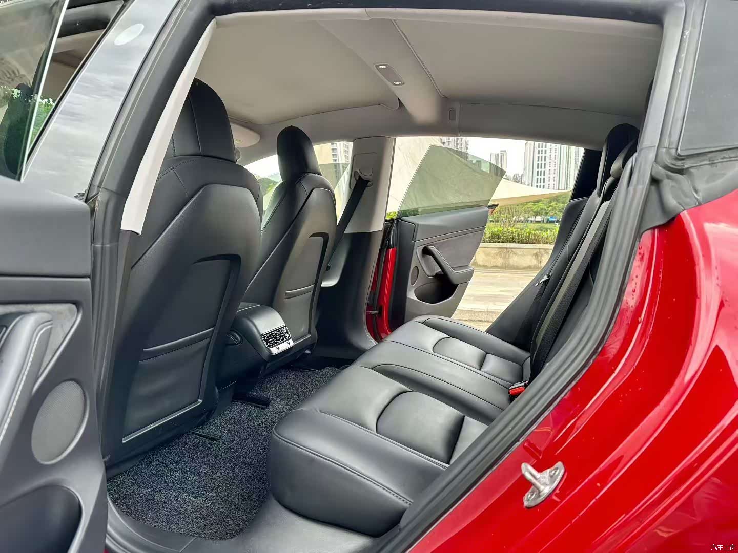 Tesla Model 3, 2021 8