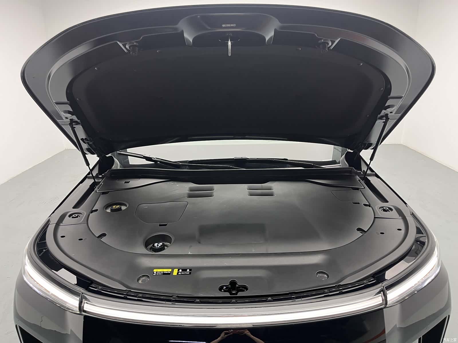 Trumpchi S9, 2025 9