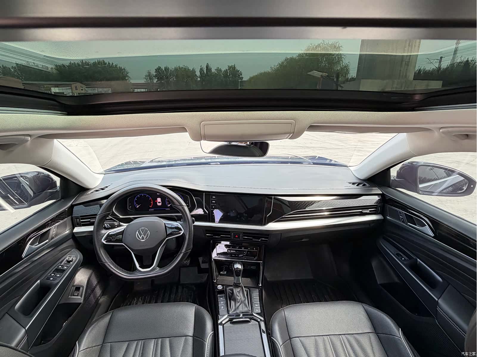 Volkswagen Passat, 2022 9