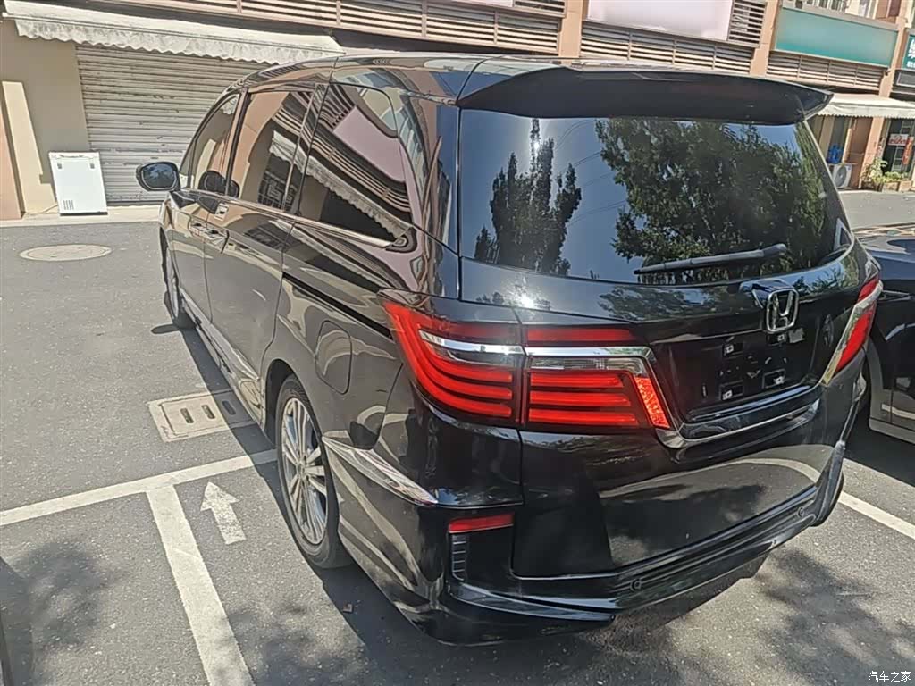 Honda Elysion, 2019 все фото