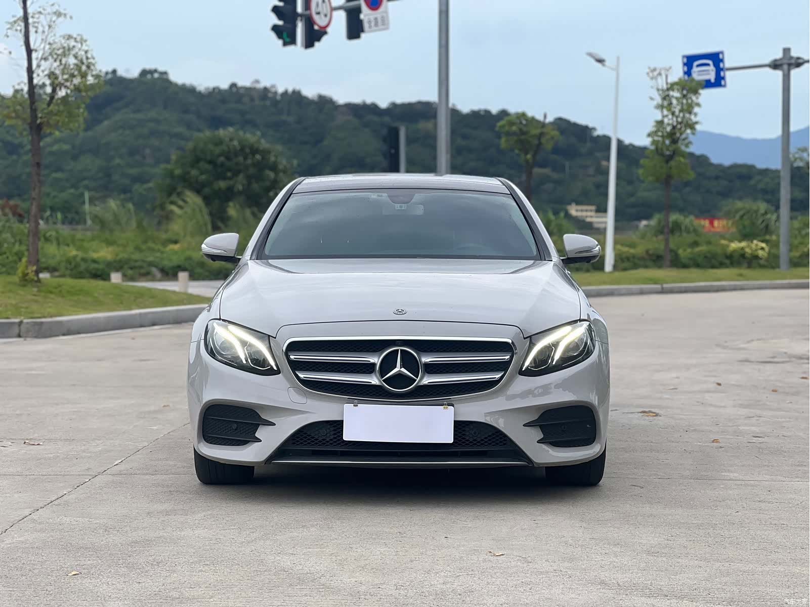 Mercedes-Benz E-Class, 2018 2