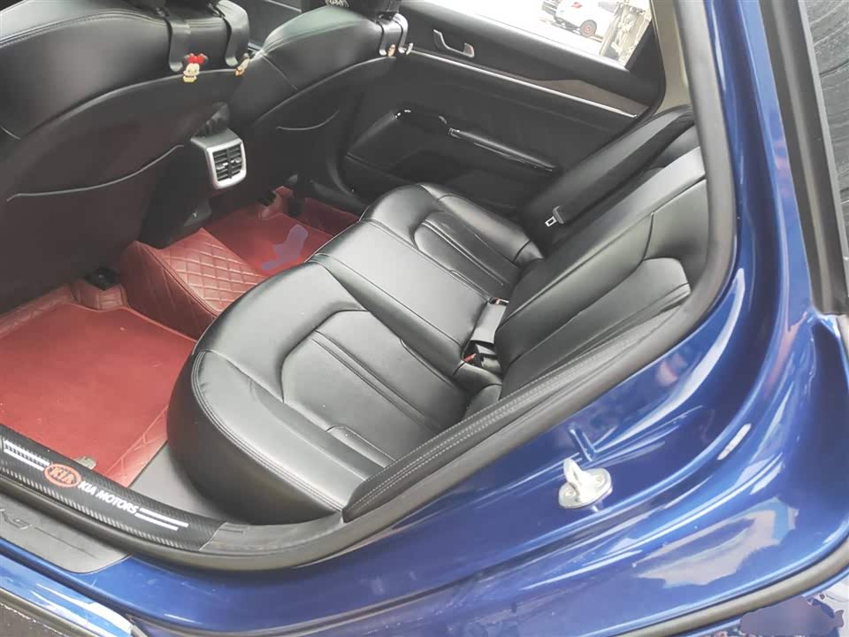 Kia K5 Kia K5