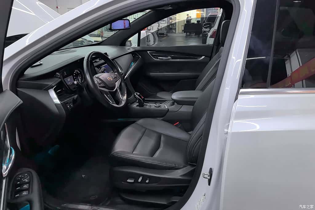Cadillac XT5, 2021 9