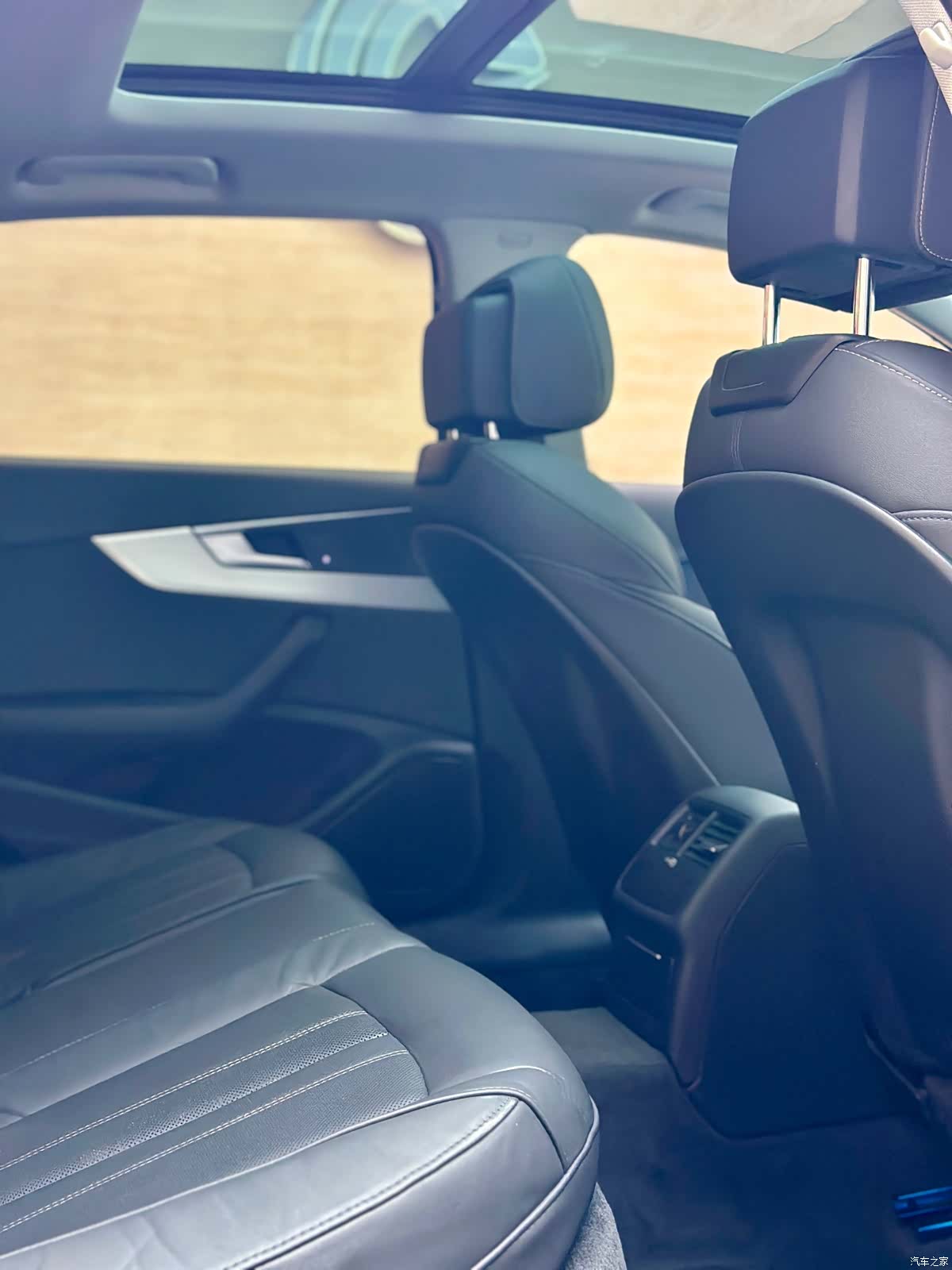 Audi A4L, 2022 6