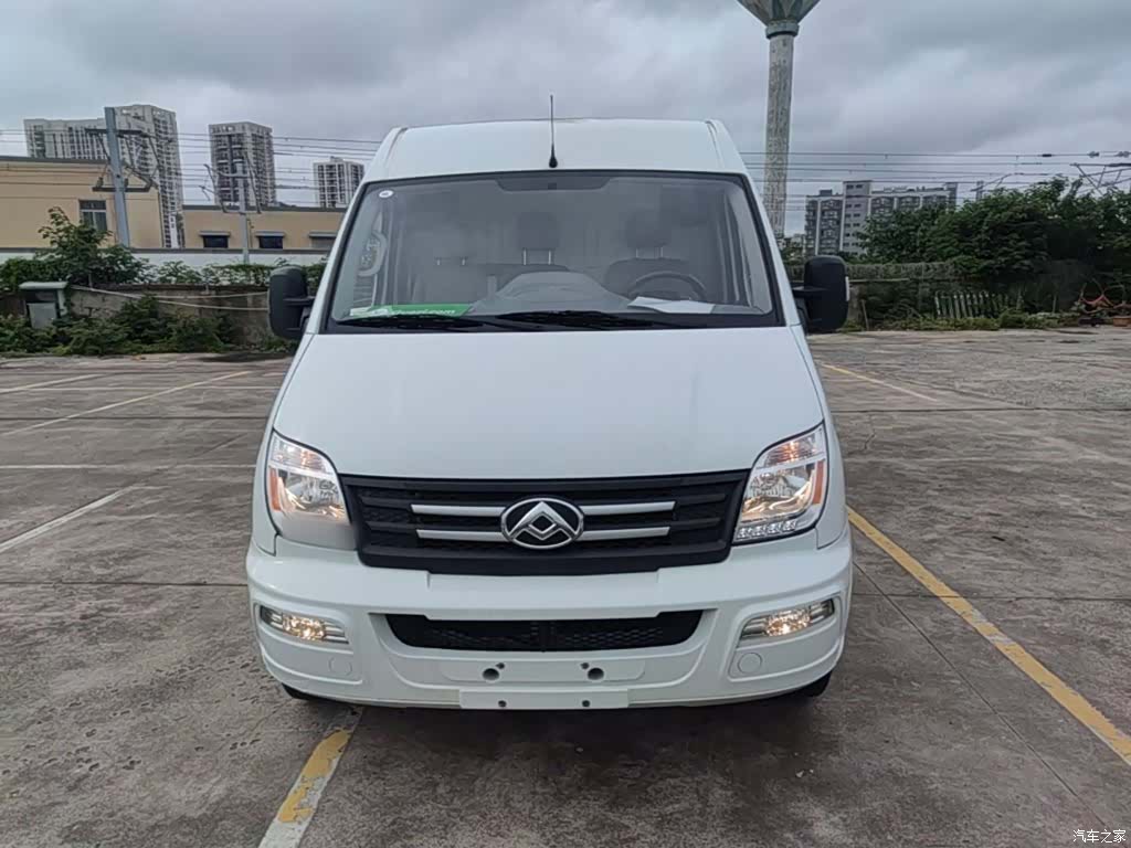Maxus V80, 2023 3