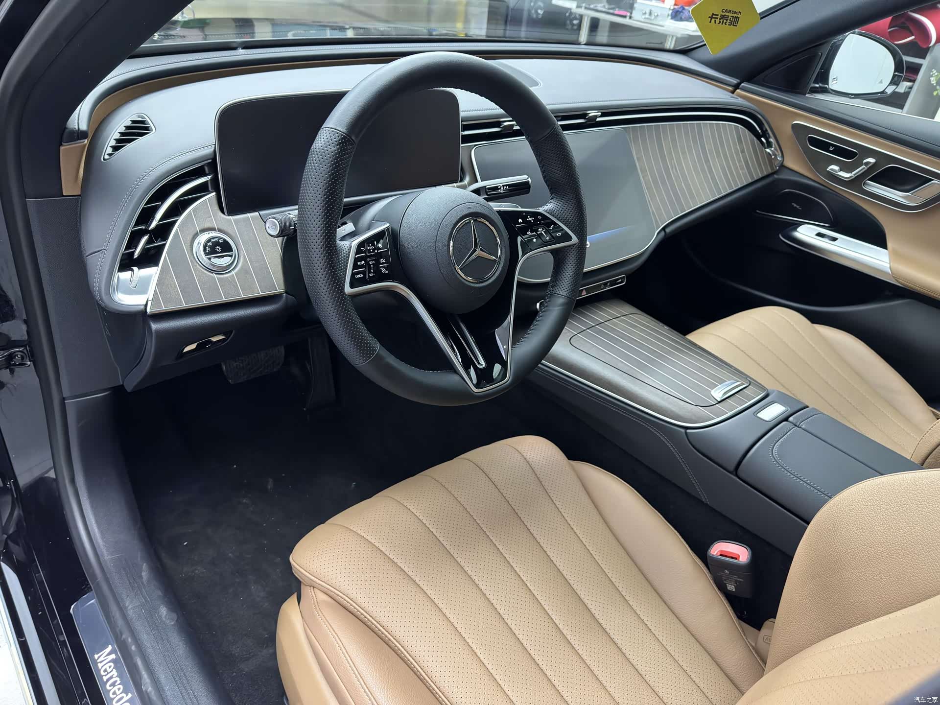 Mercedes-Benz E-Class, 2025 11