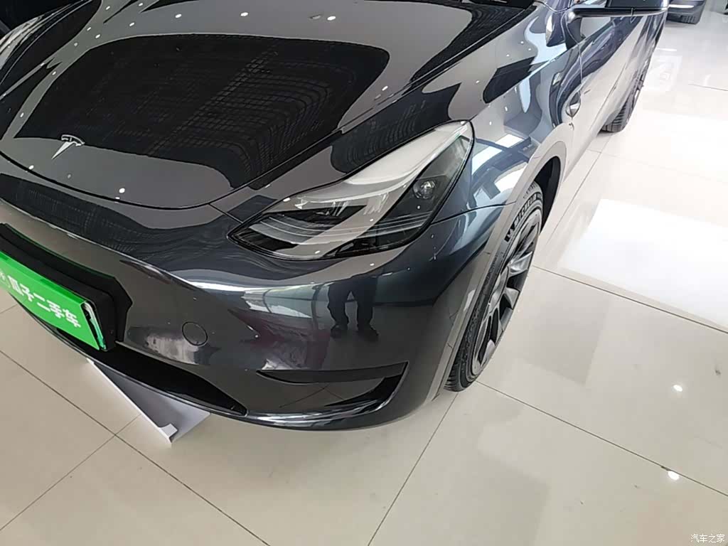 Tesla Model Y, 2024 24
