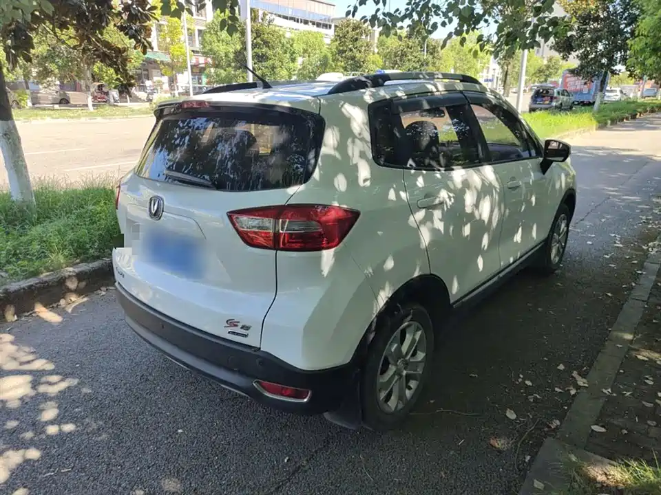 Changan CS15