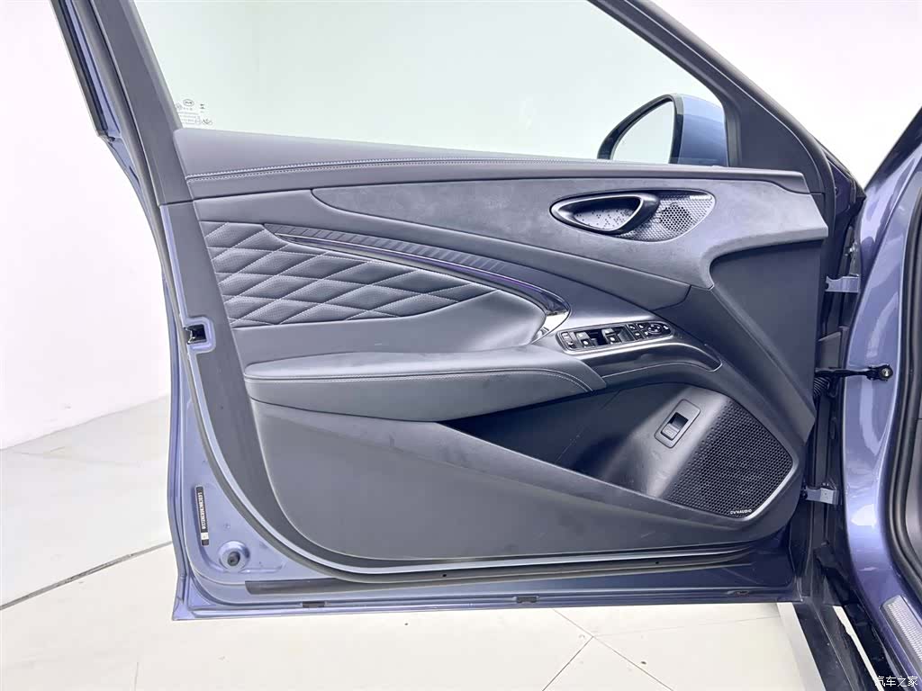 BYD Seal, 2024 8