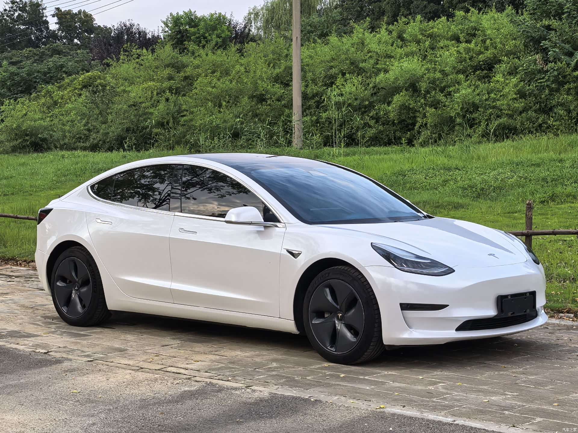 Tesla Model 3, 2020 3