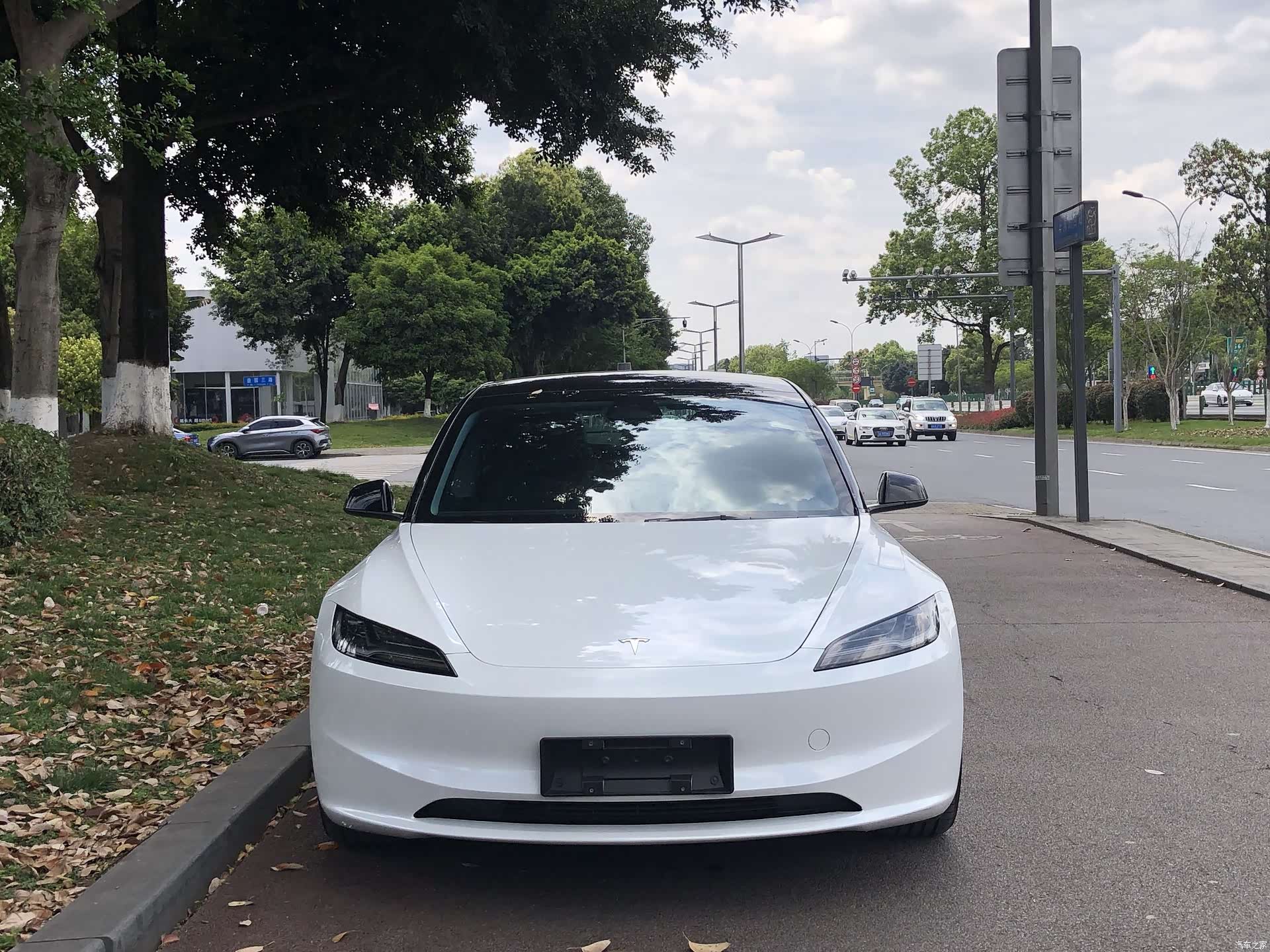 Tesla Model 3, 2025 2