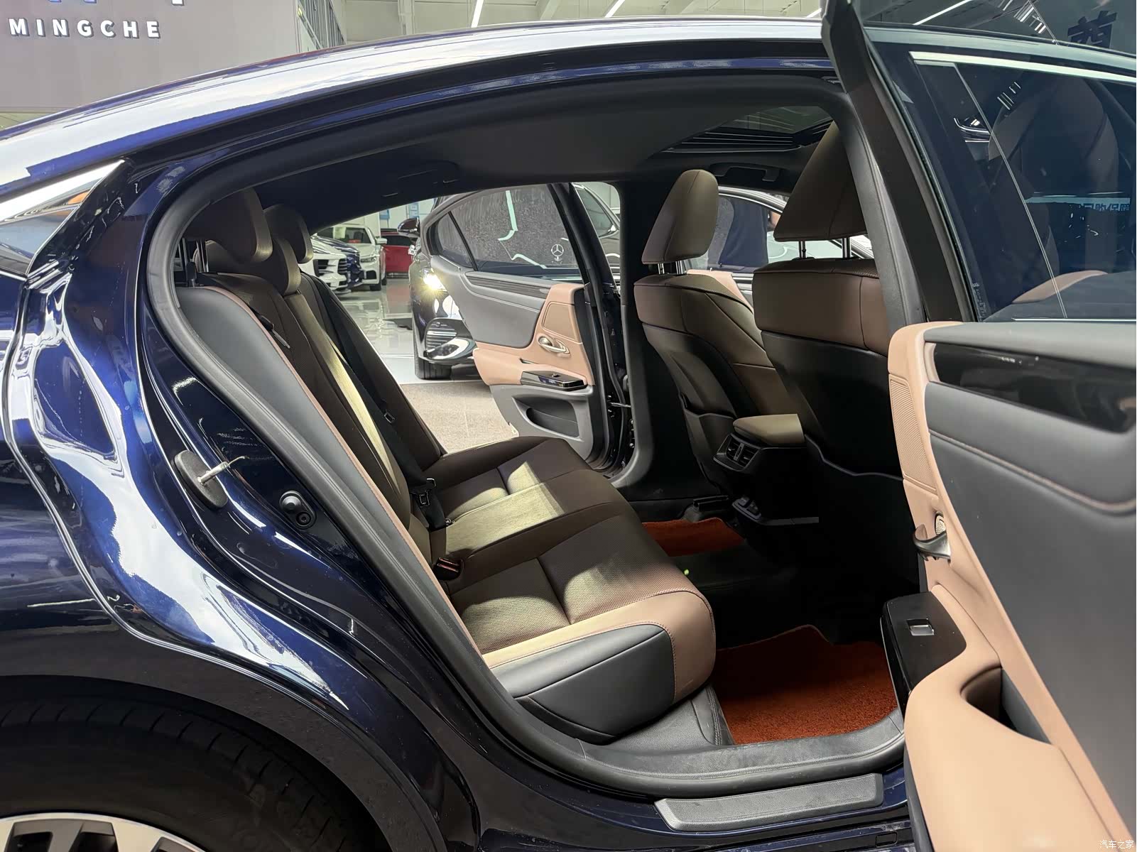 Lexus ES, 2024 17
