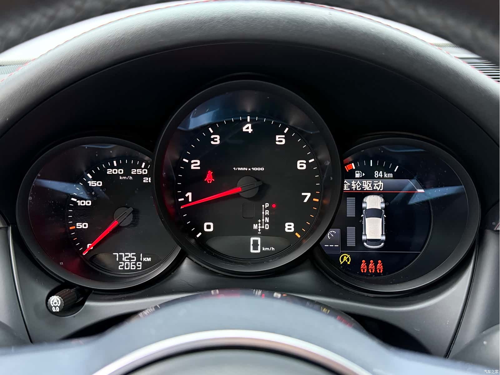 Porsche Macan, 2021 12