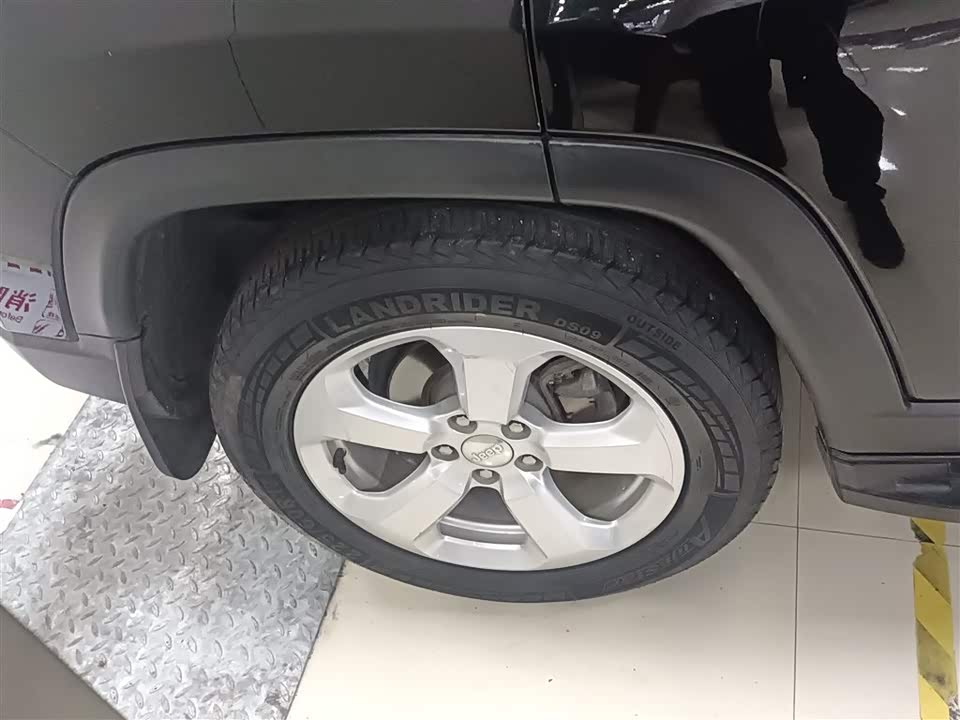 Jeep Guide