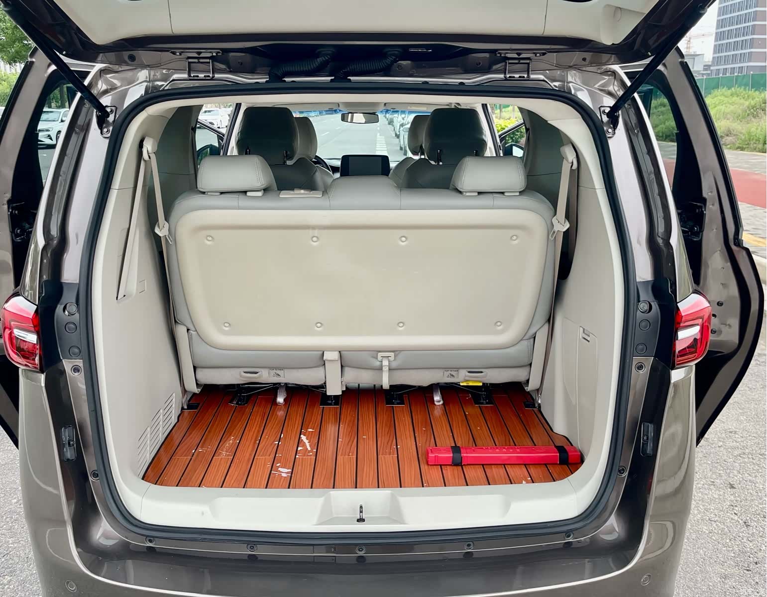 Buick GL8, 2022 17