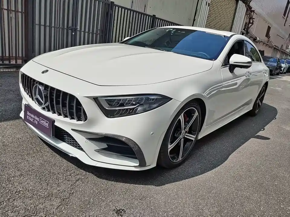 Mercedes-Benz CLS