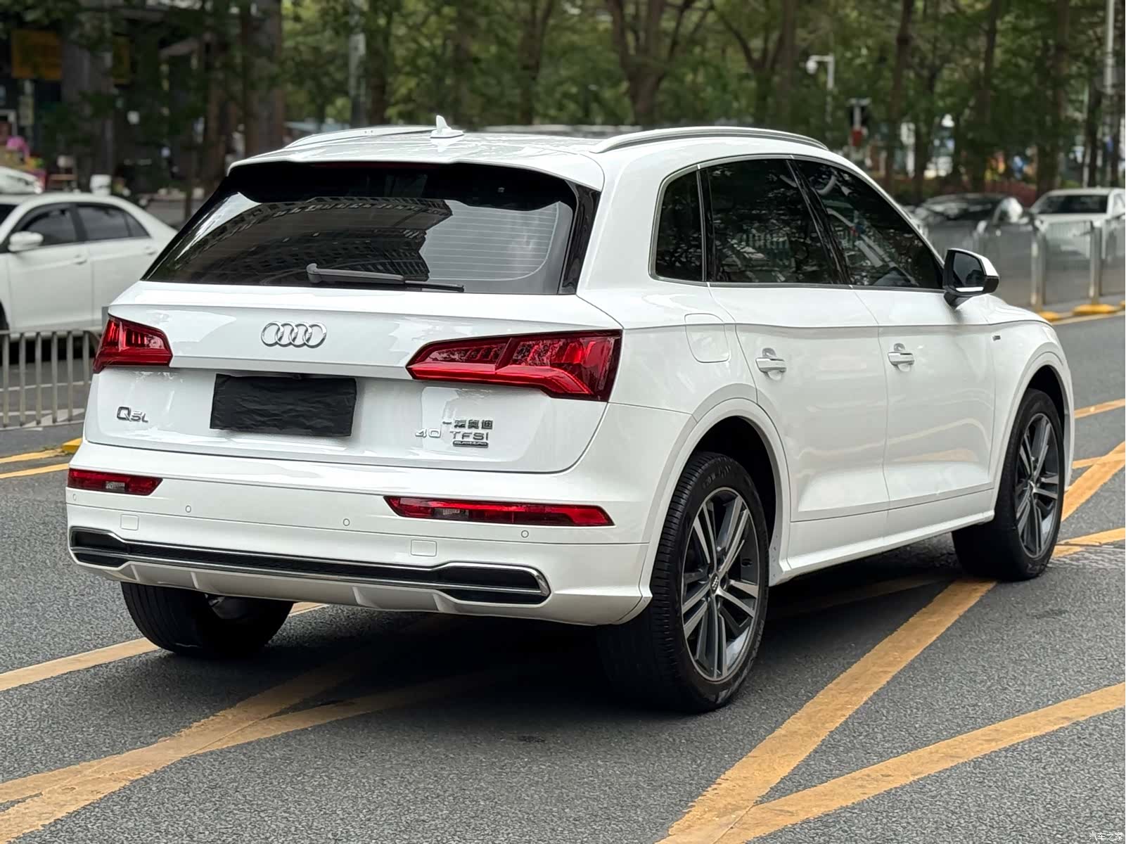 Audi Q5L, 2021 21