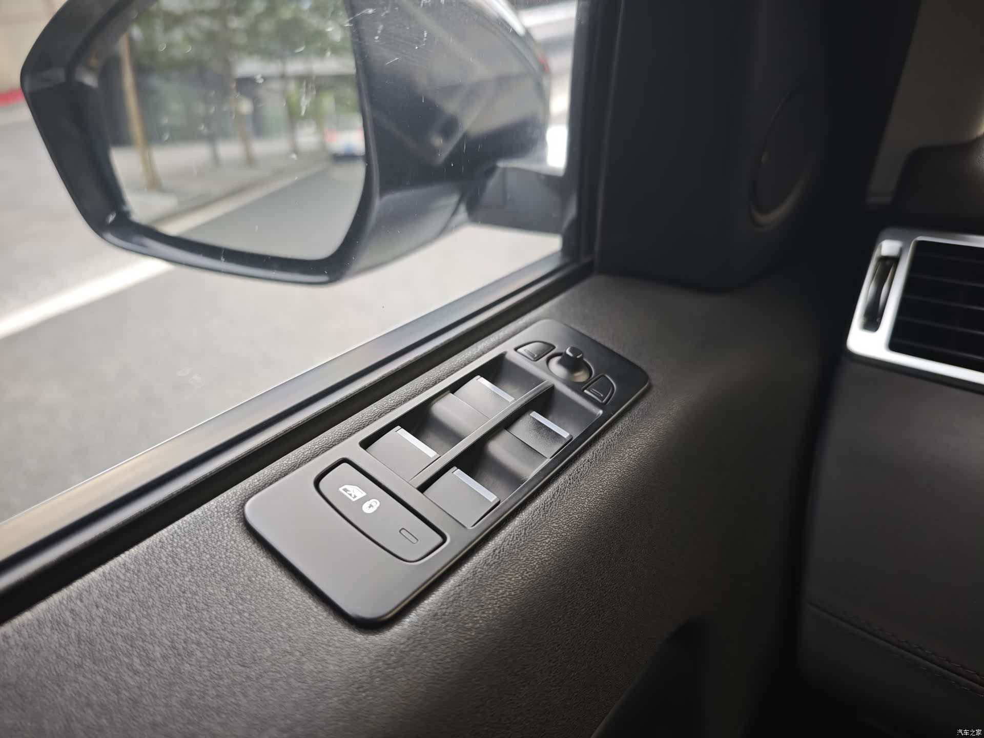 Land Rover Discovery, 2018 16