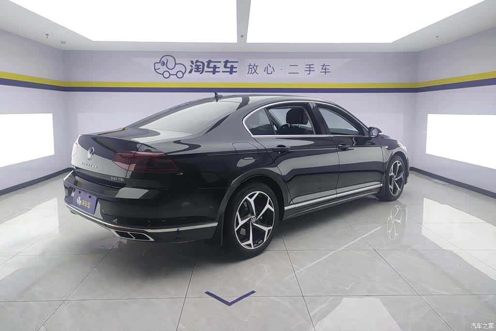 Volkswagen Magotan, 2024 3