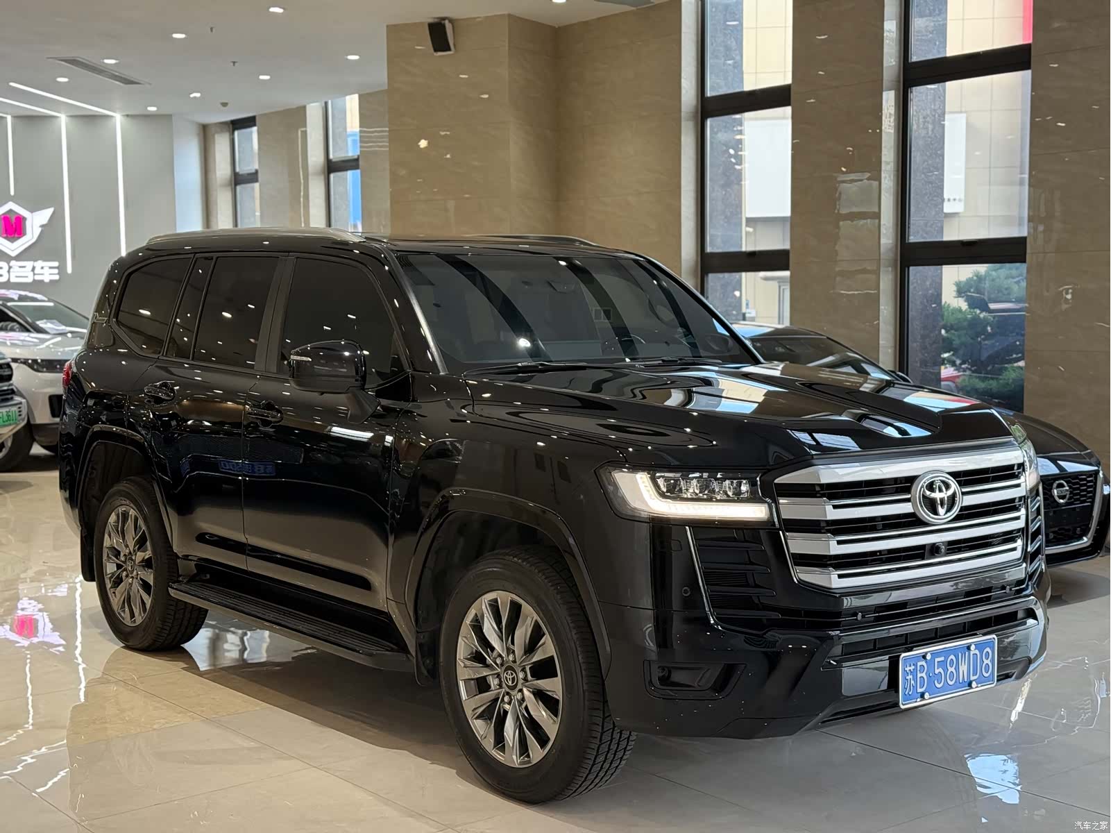 Toyota Land Cruiser, 2024 3