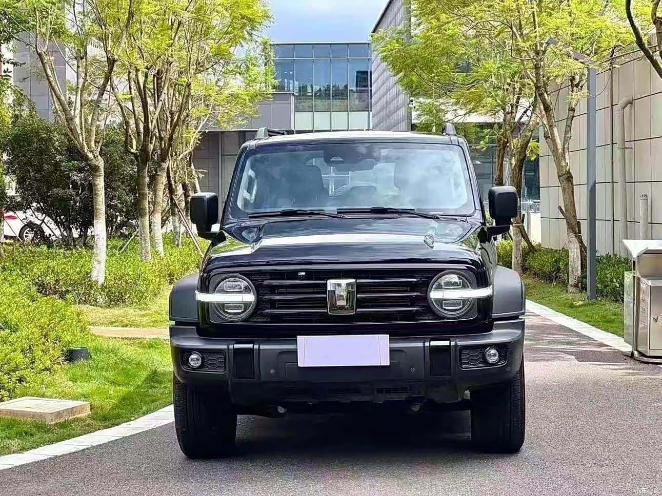 Tank 300, 2023 3