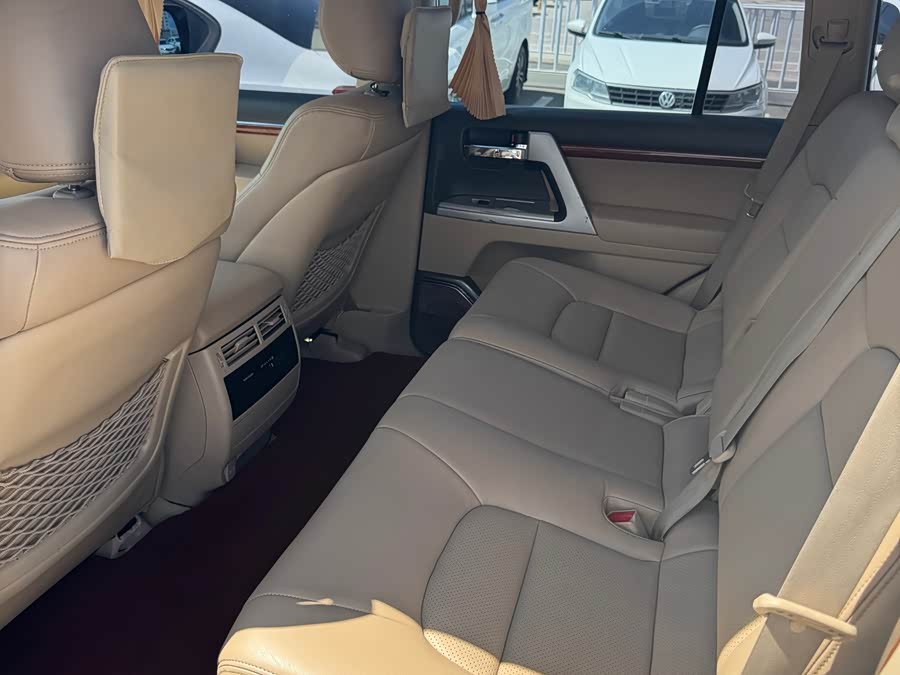 Toyota Land Cruiser 2015, фото 6