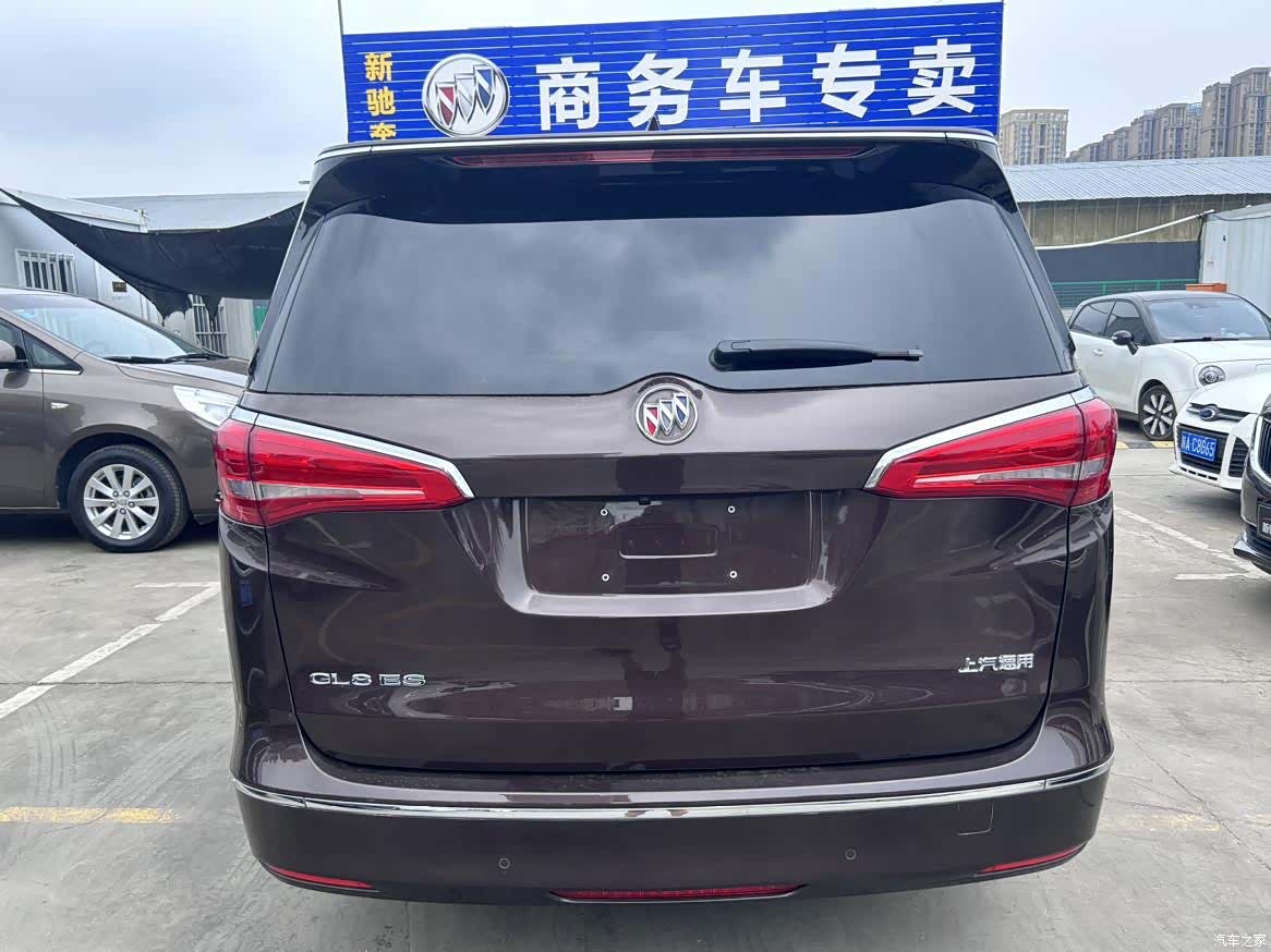 Buick GL8, 2021 9