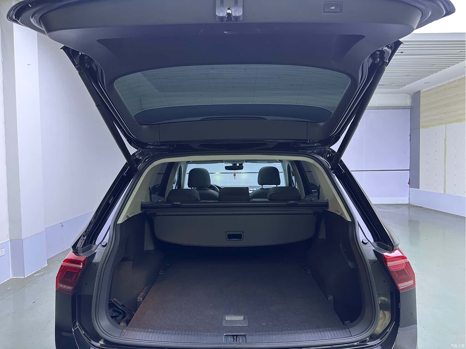 Volkswagen Tiguan L, 2024 12